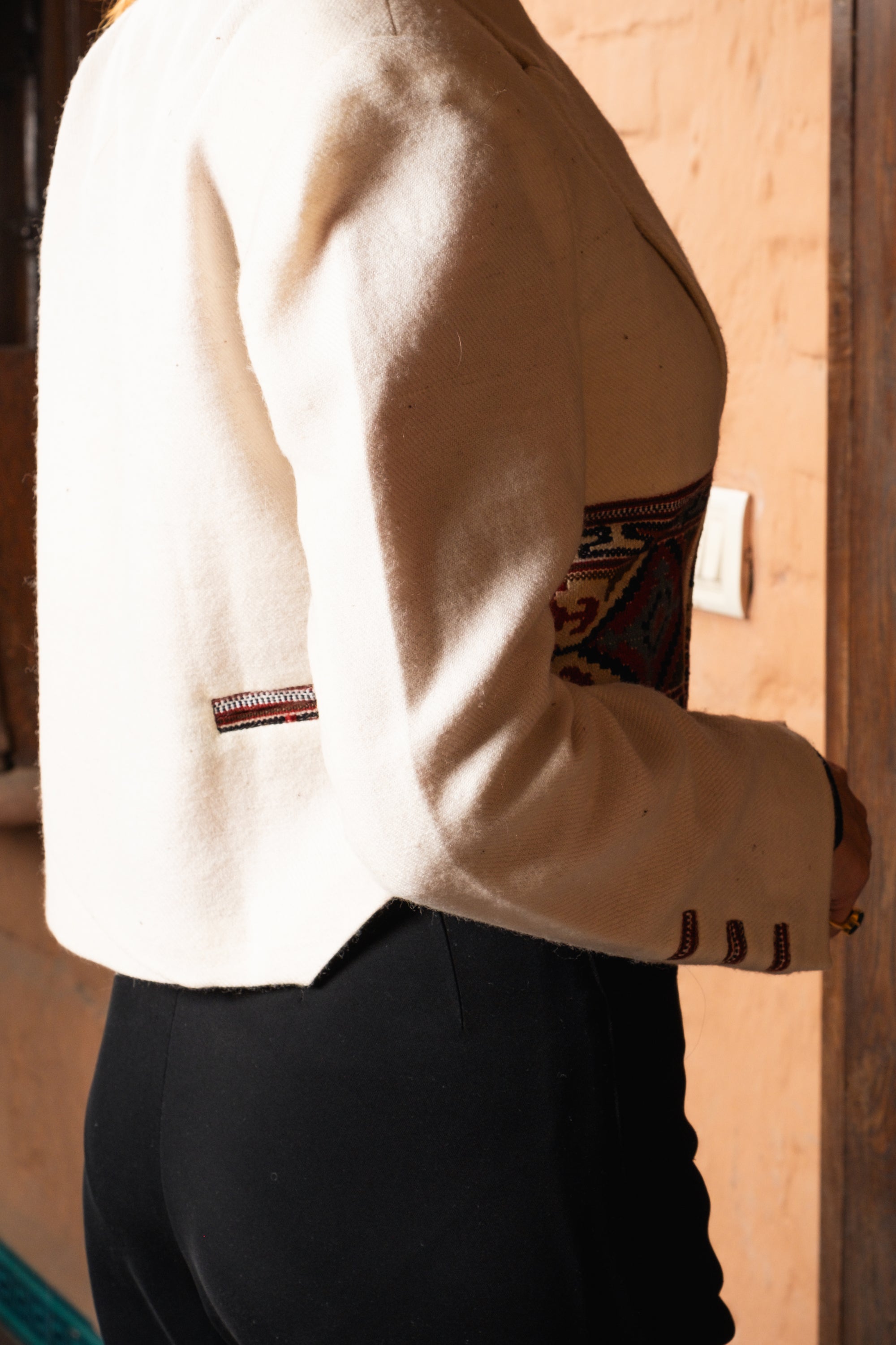 Monal Cropped Suit Wool Jacket ~ Cream