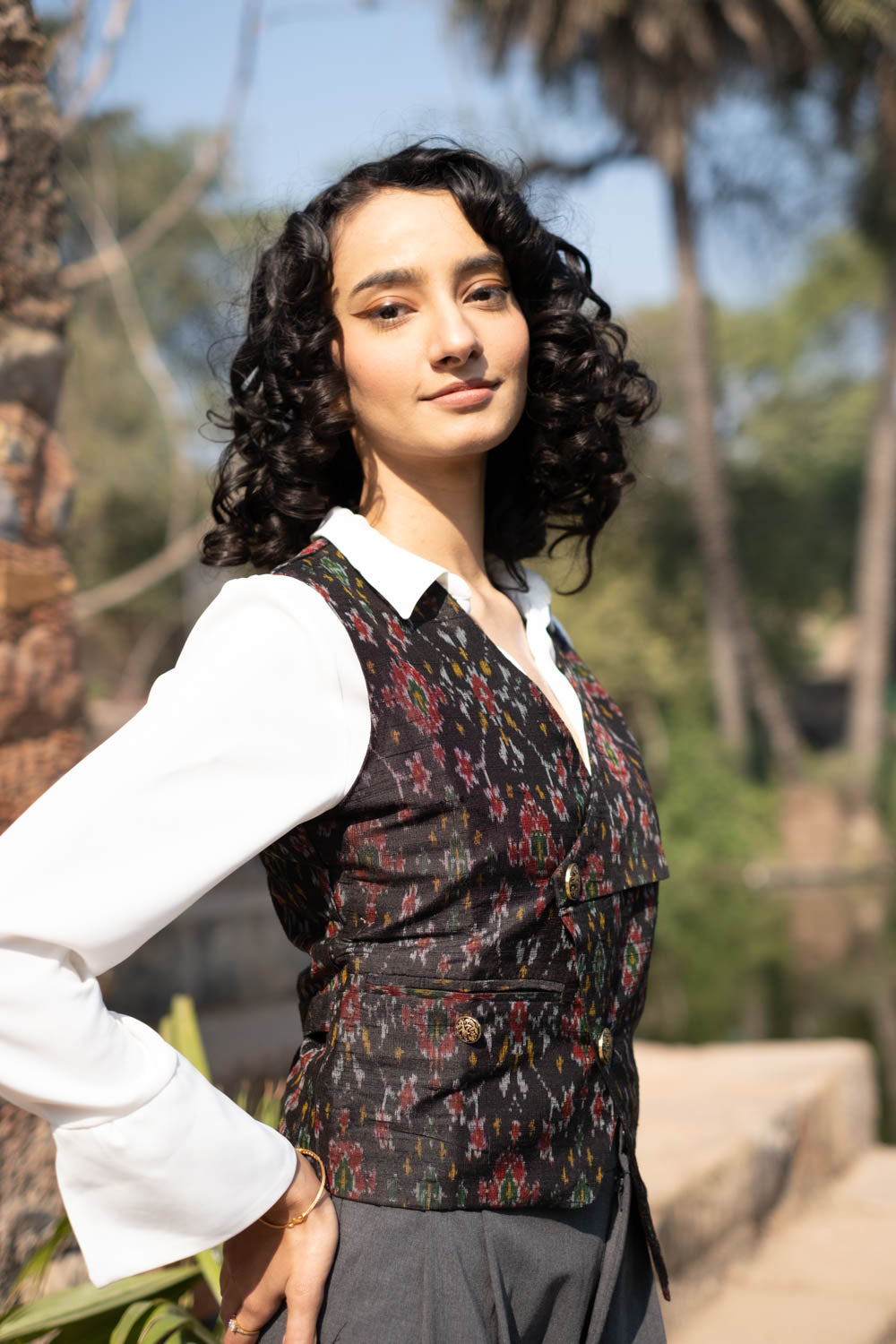 Munia Silk Ikat Sleeveless Waistcoat