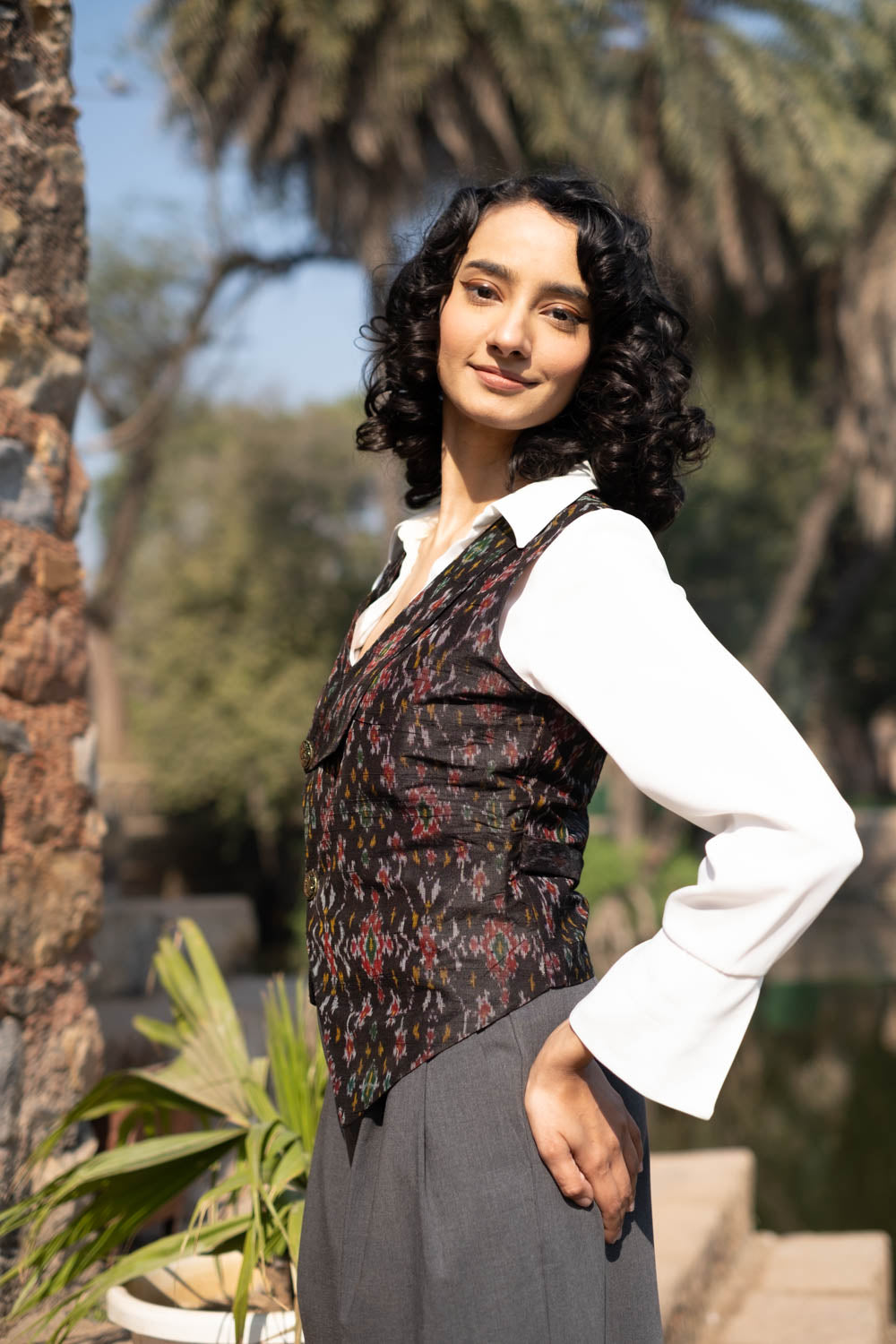 Munia Silk Ikat Sleeveless Waistcoat