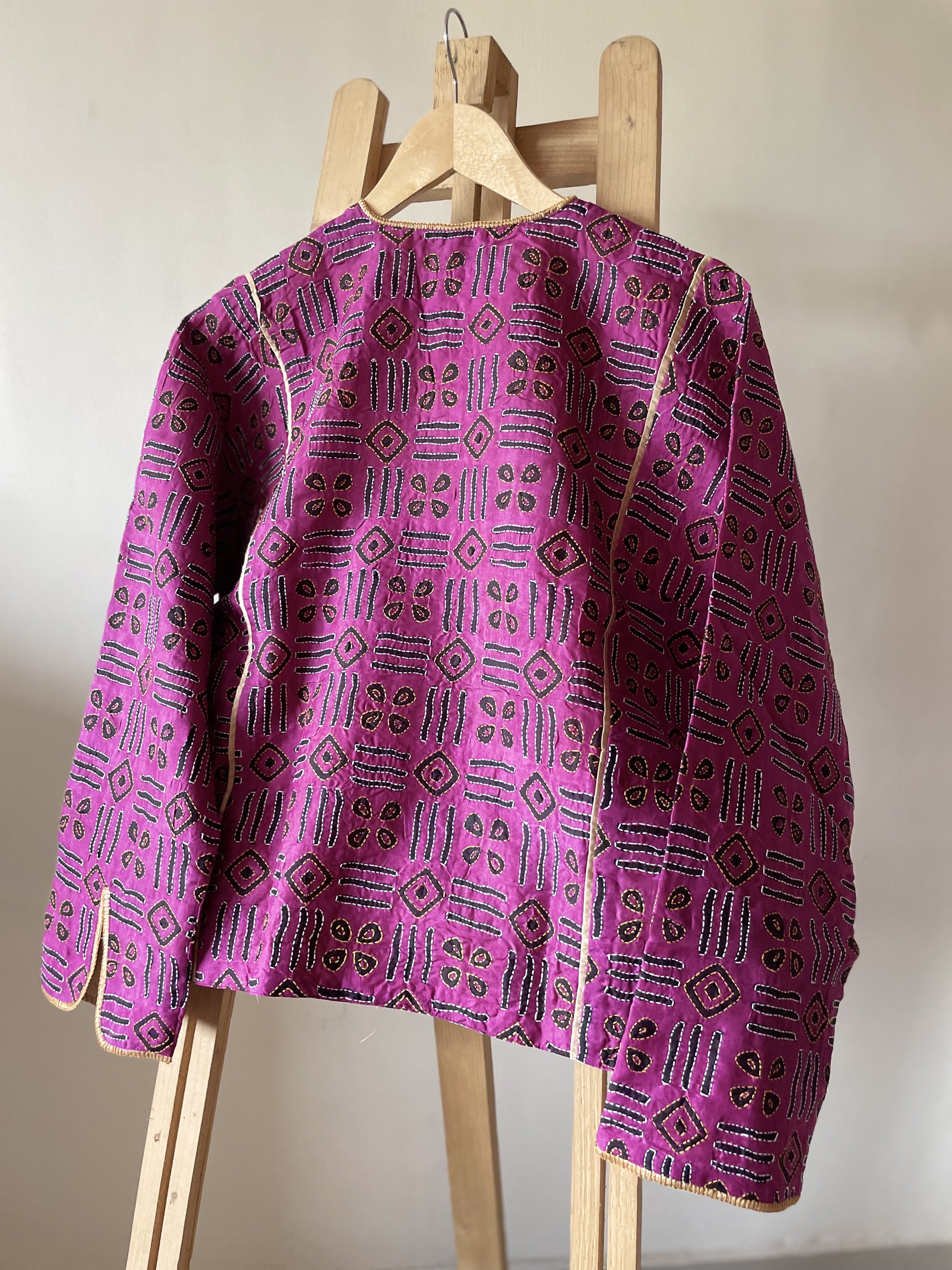 Saaras Blockprint Silk Kantha Overlay ~ M