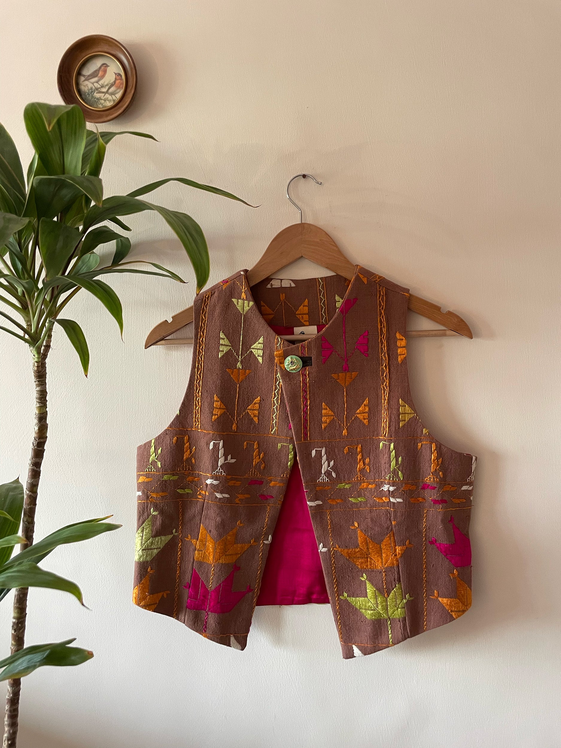 Chidiyaa Phulkari Sleeveless Jacket ~ US8