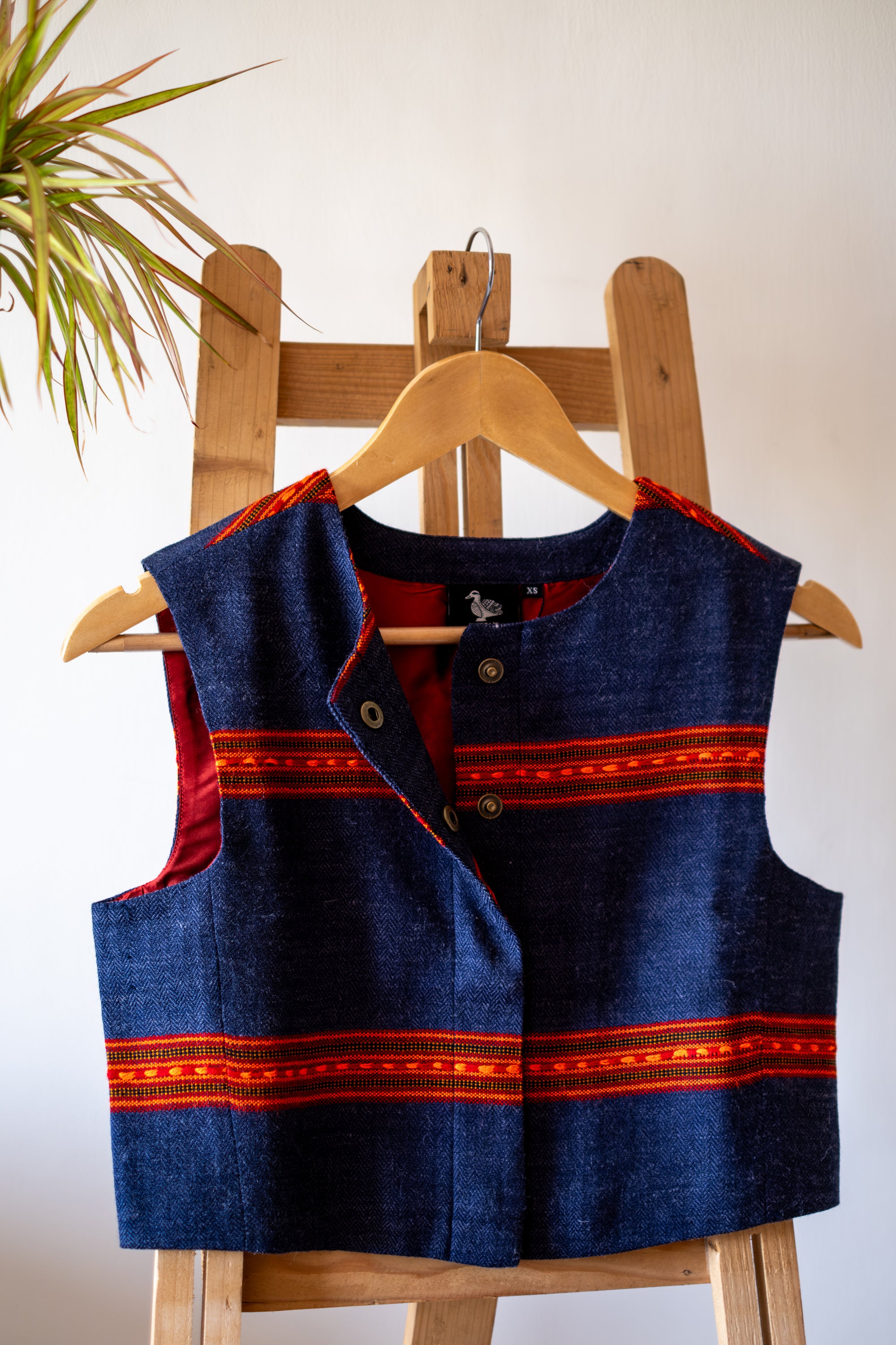 Monal Sleeveless Jacket~ Navy Blue ~ US2