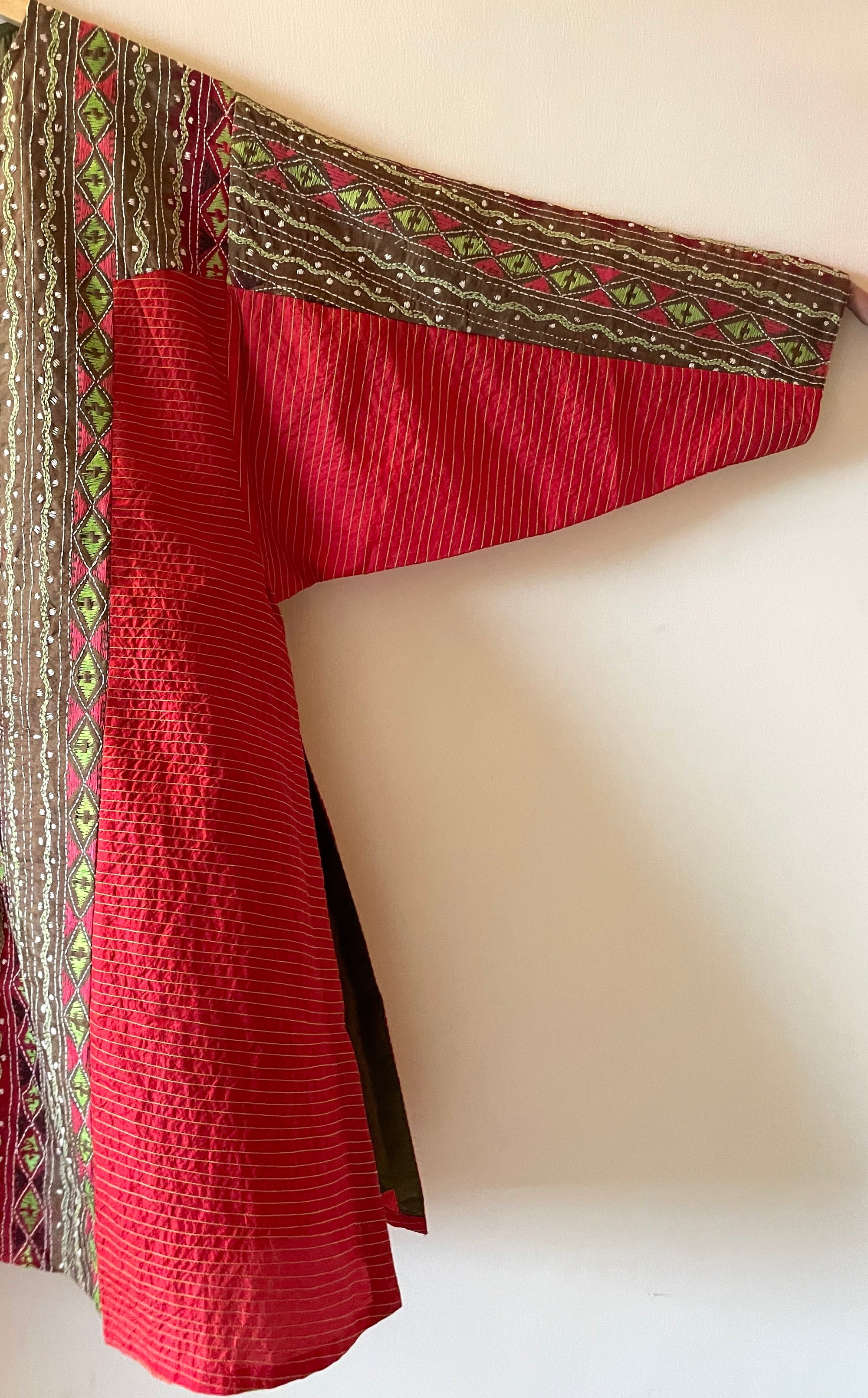 Saaras Silk Kantha Kimono Tunic ~MUKTKM03(L)