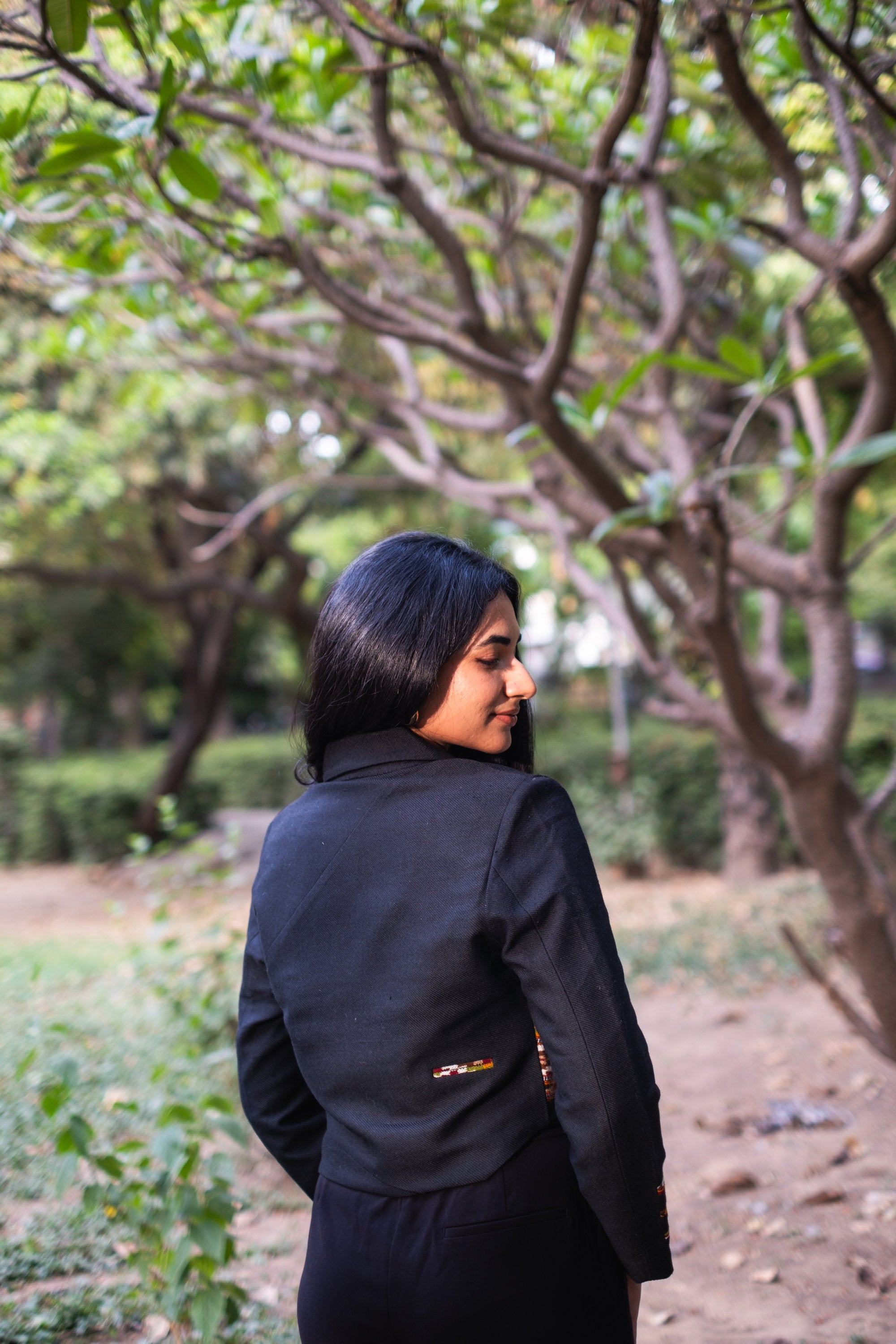 Monal Cropped Suit Jacket ~ Black with Brown Border