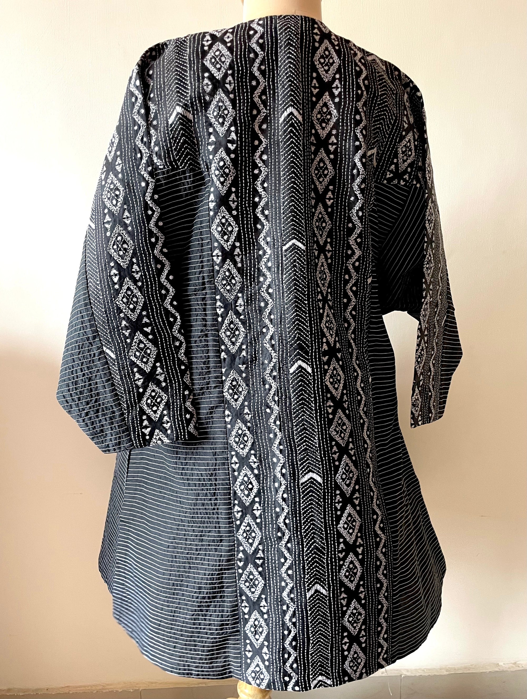Saaras Silk Kantha Kimono Tunic ~MUKTKM05(M)