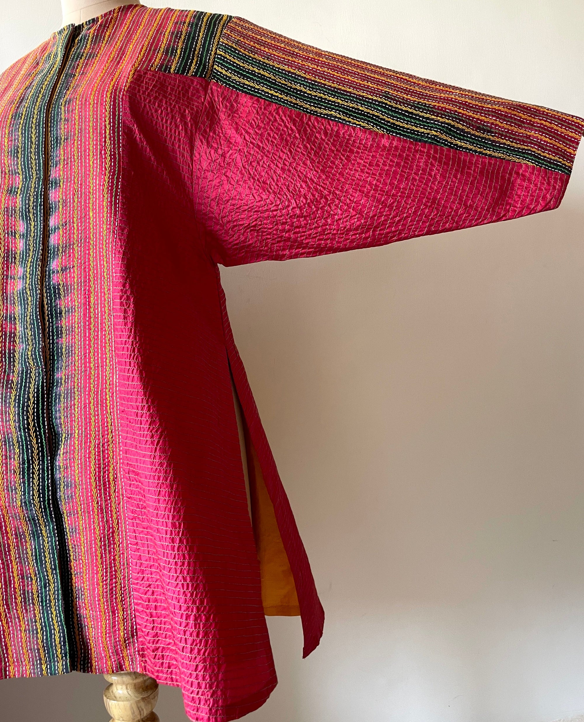 Saaras Silk Kantha Kimono Tunic ~MUKTKM06(M)