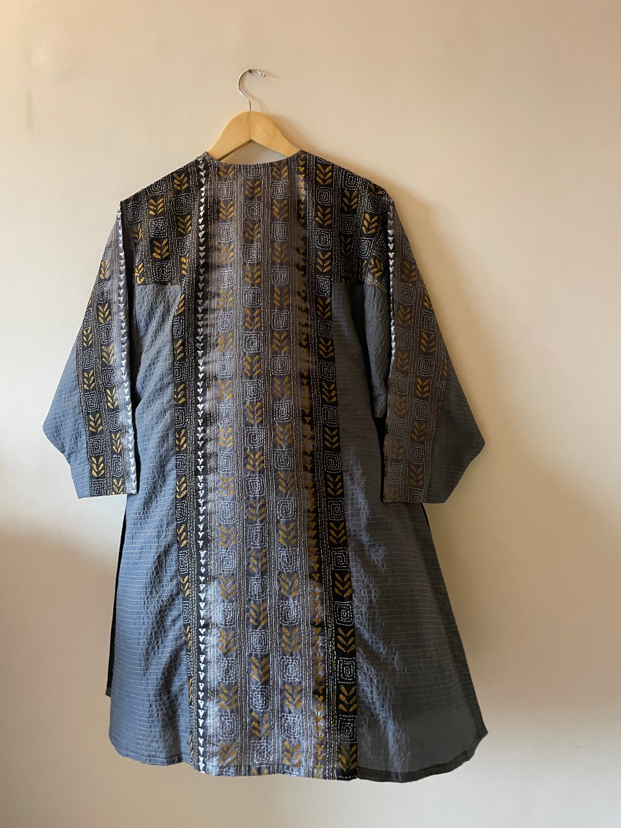 Saaras Silk Kantha Kimono Tunic ~MUKTKM02(L)