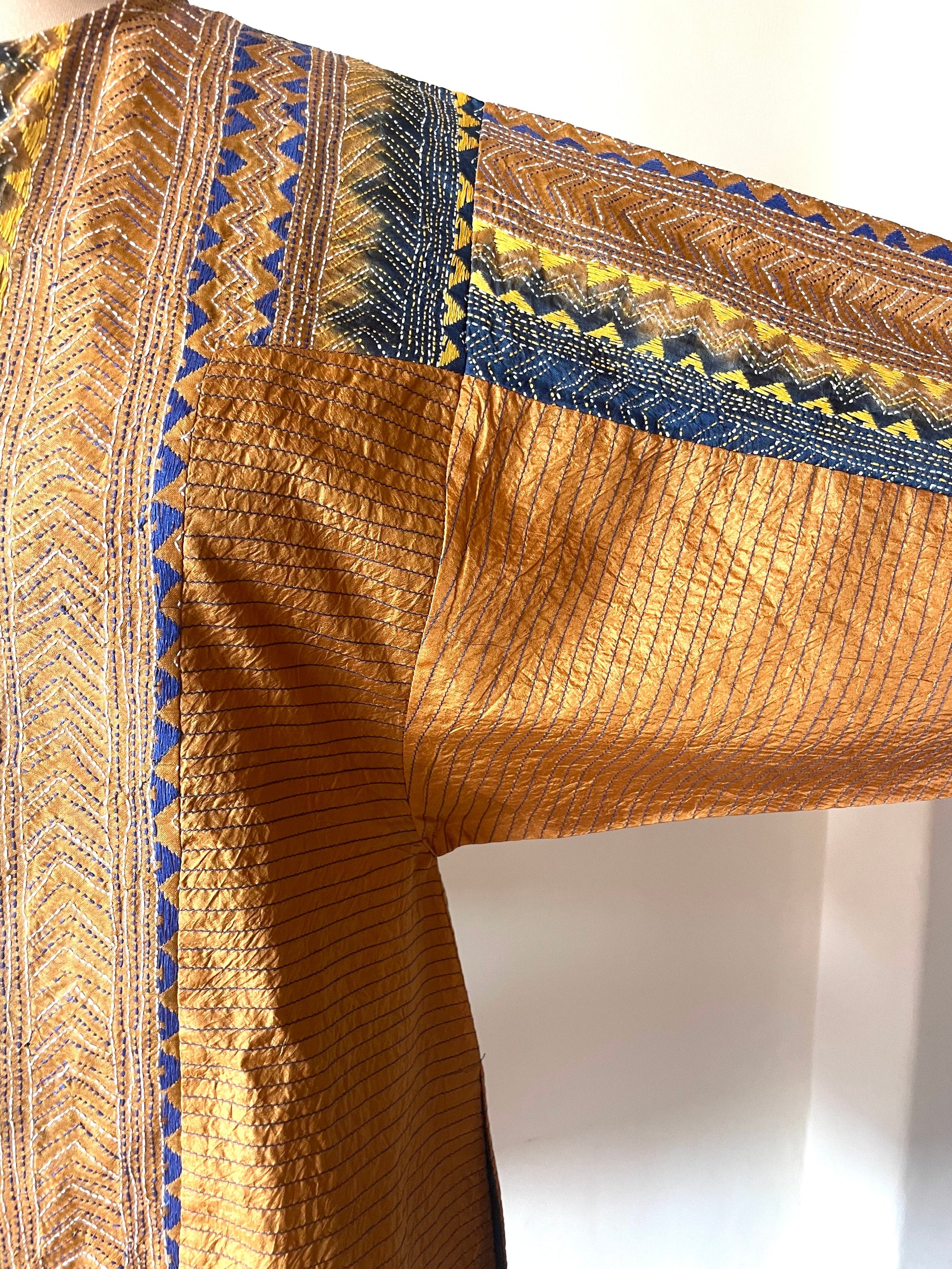 Saaras Silk Kantha Kimono Tunic ~MUKTKM02(S)