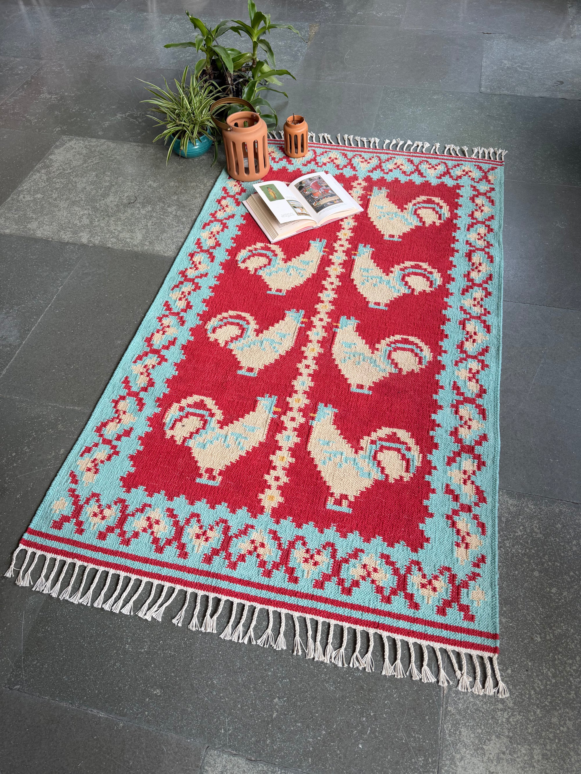 Rising Rooster Durrie ~ Red&amp;Blue