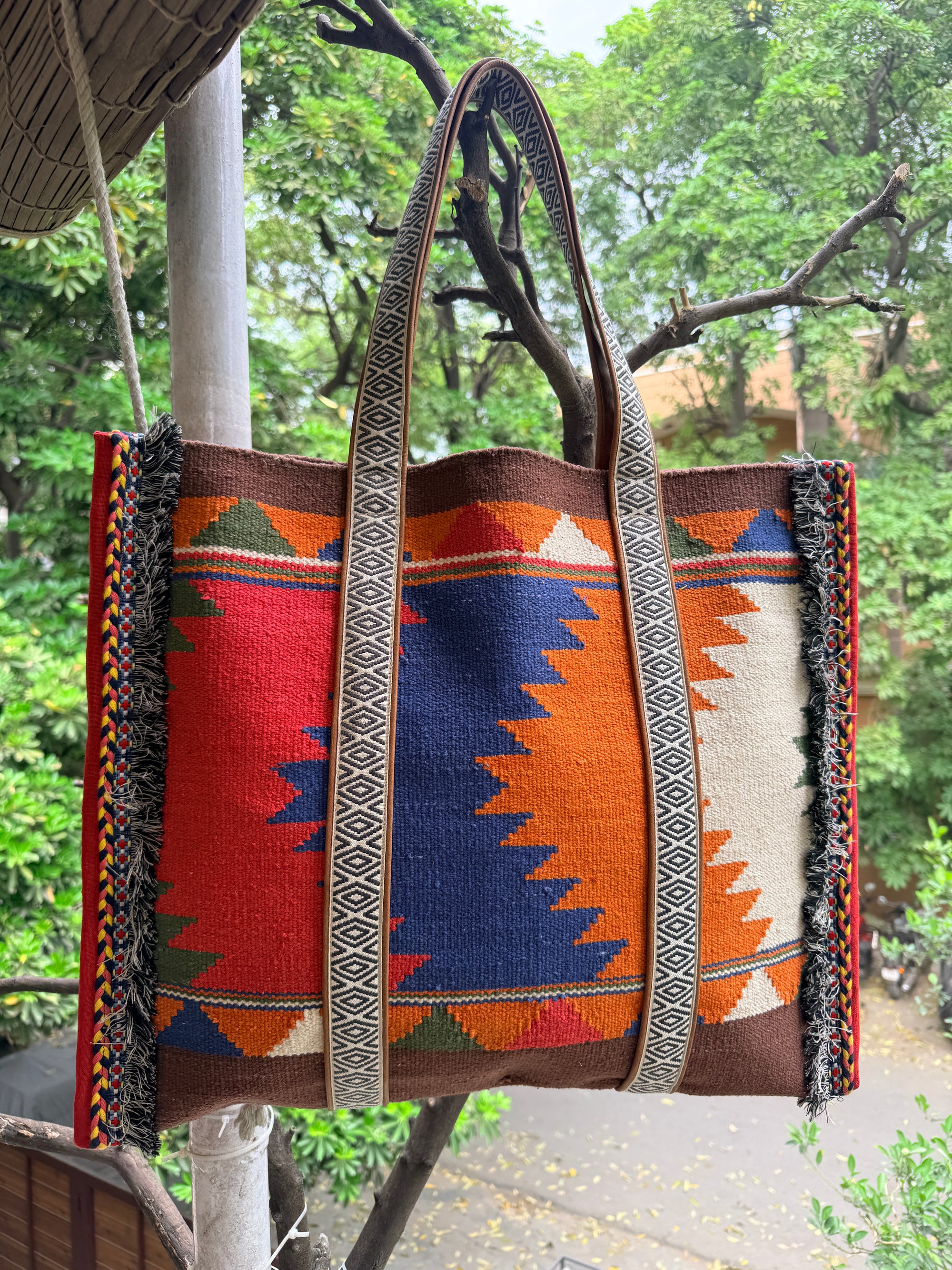 Murgabi Oversize Tote