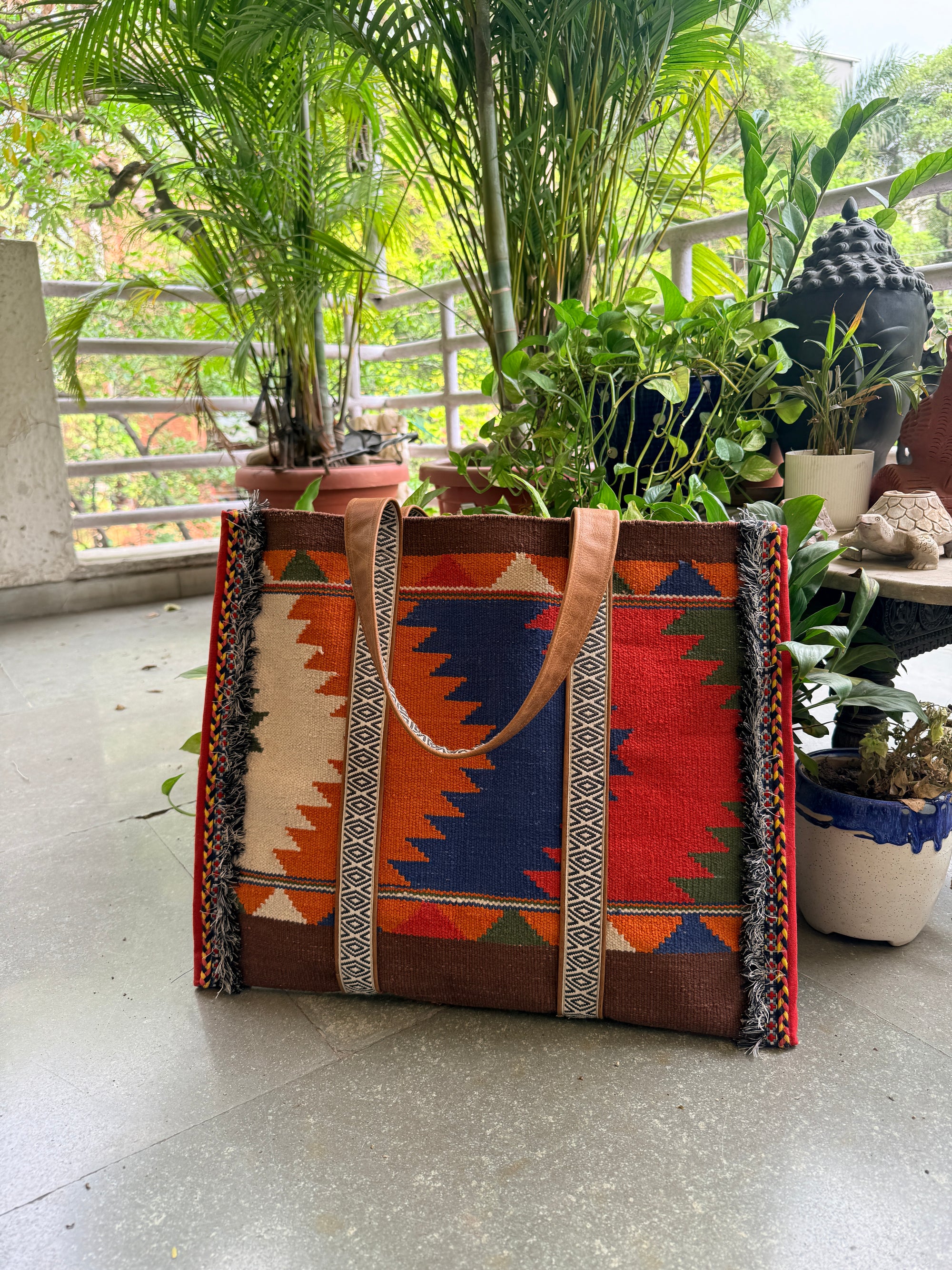 Murgabi Oversize Tote