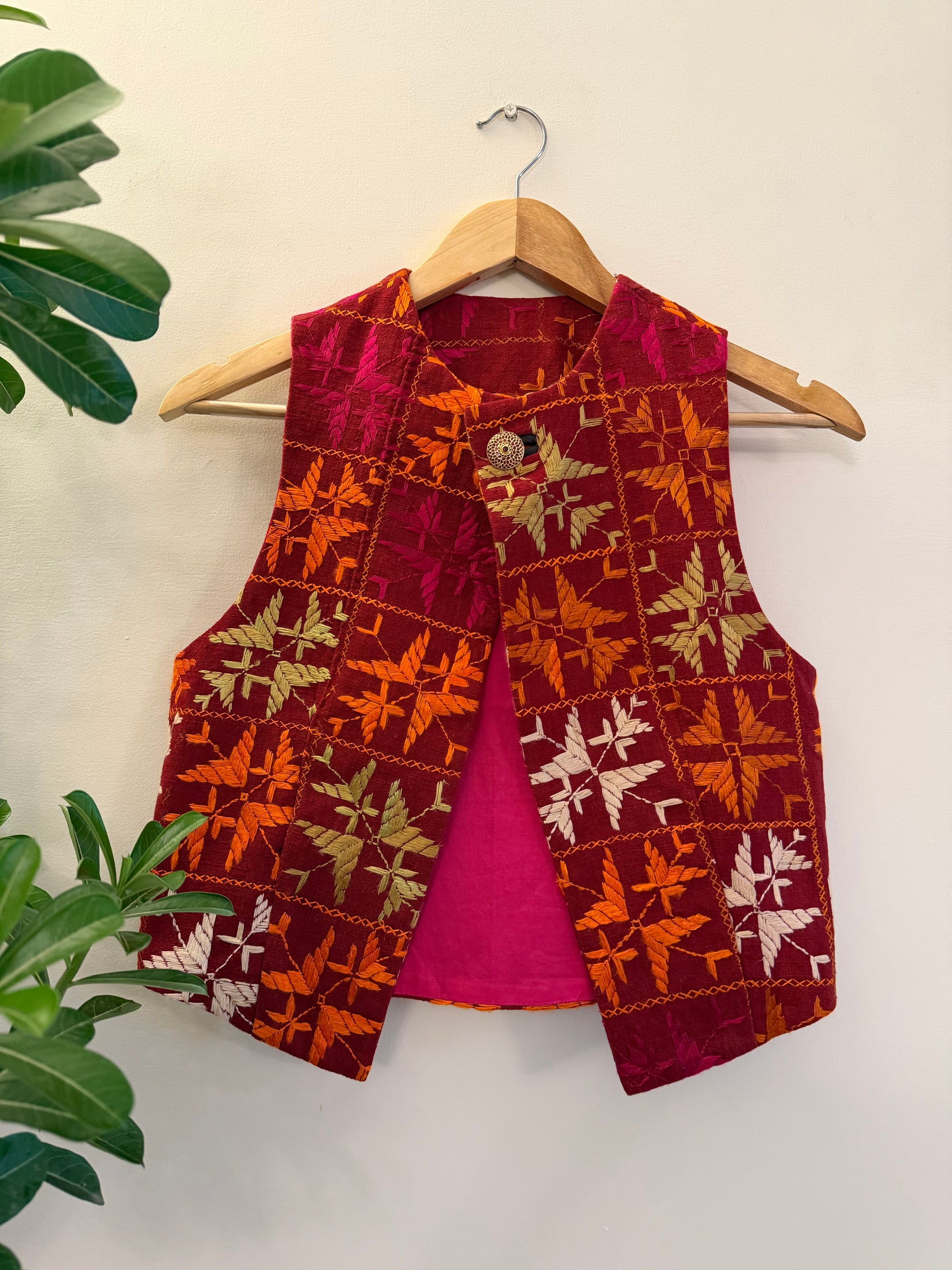 Chidiyaa Phulkari Sleeveless Jacket ~ US4
