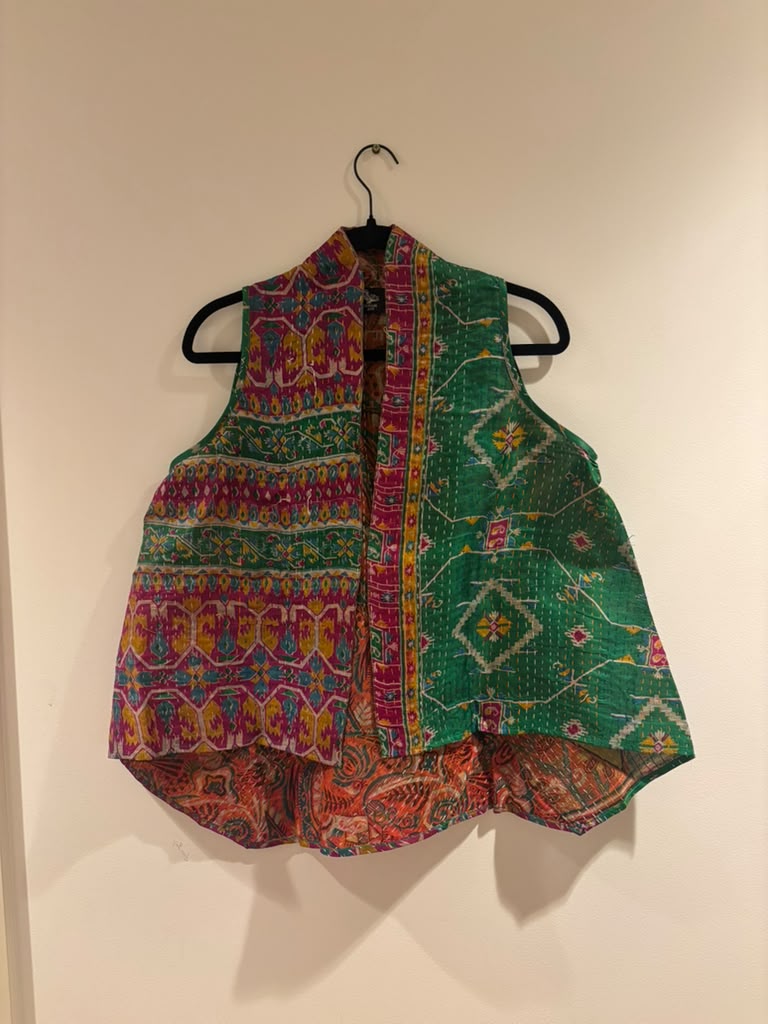 Kantha Silk Patchwork Overlay-GreenRed (M)