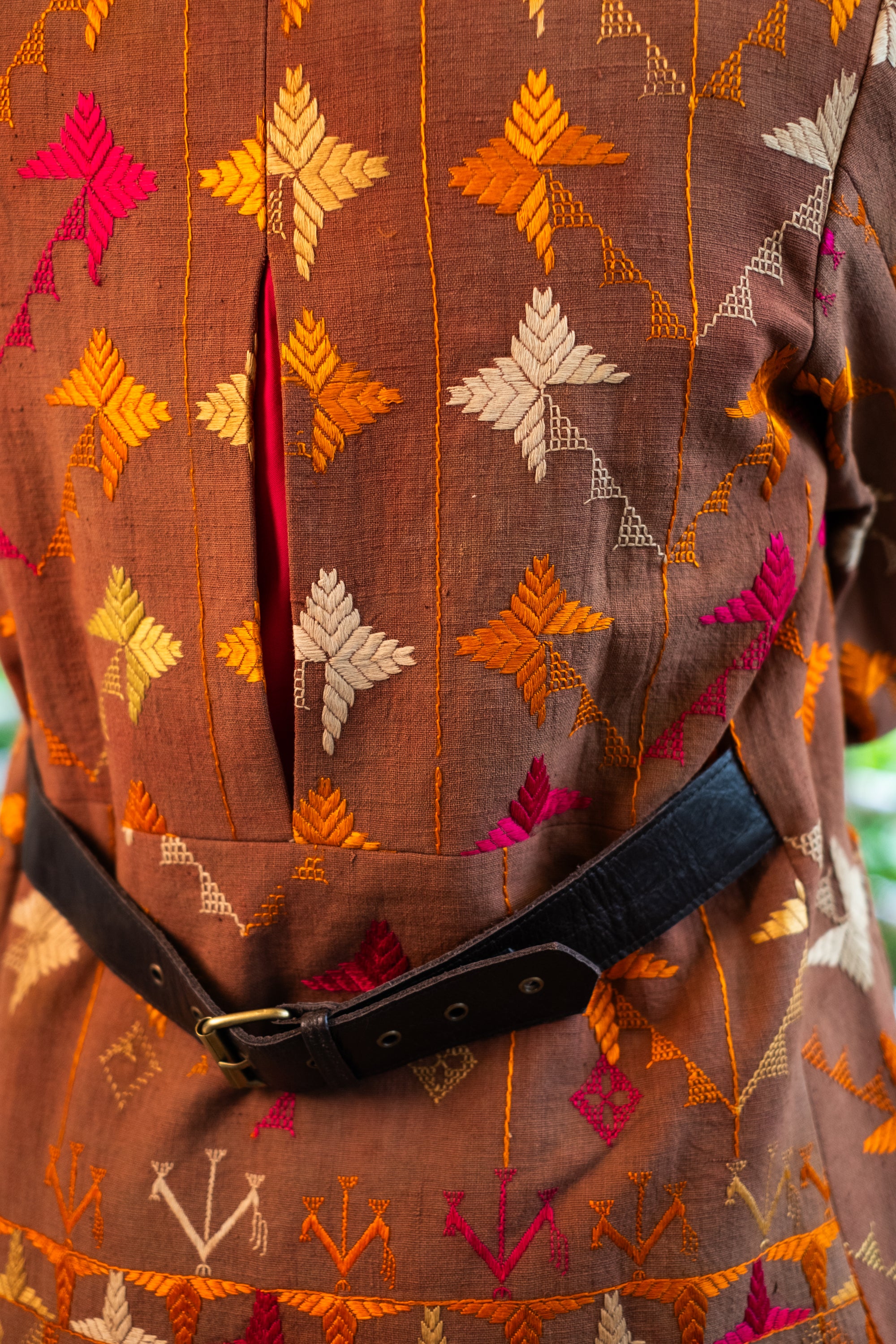 Cheel Vintage Phulkari Jacket (US8)
